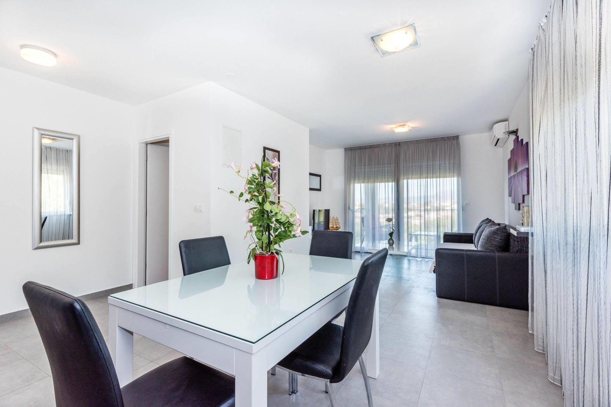 Apartment Lavanda Podstrana