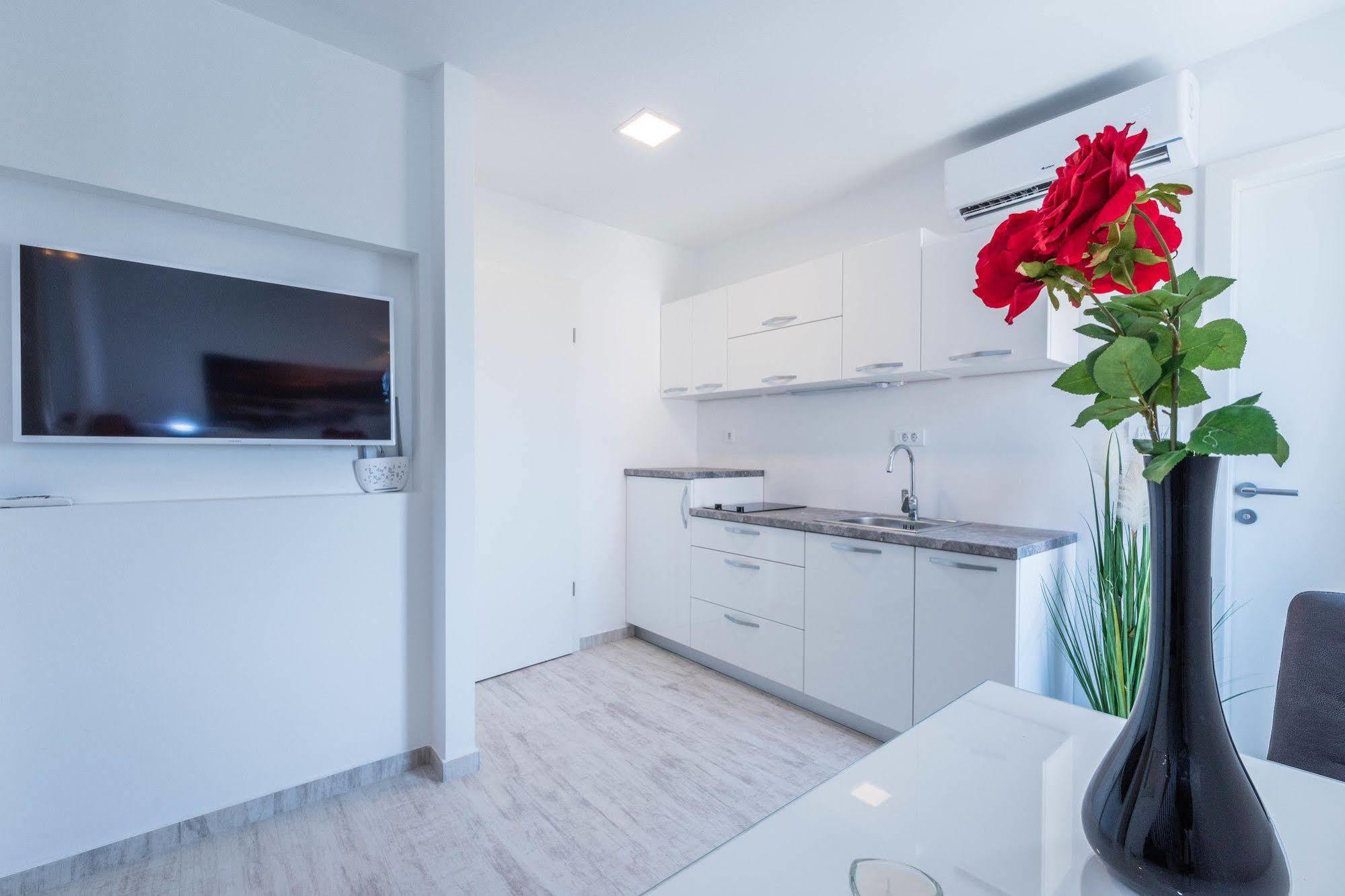 Apartment Lavanda Podstrana
